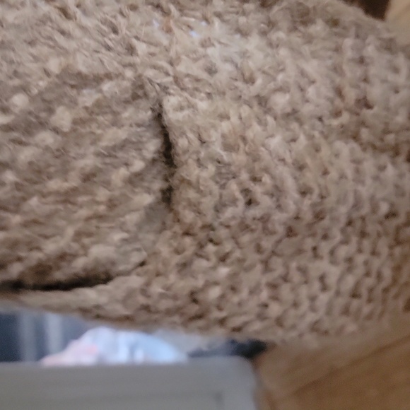 AYNI CozY Tan Women's Sweater MEDIUM - Picture 3 of 7